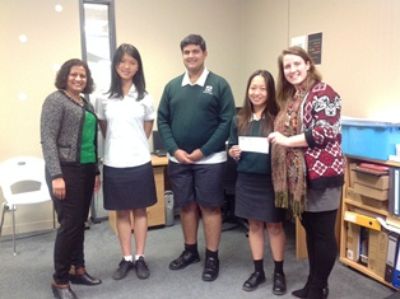 12BUS Cheque Donation to The String Movement-928 12BUS Cheque Donation to The String Movement-928